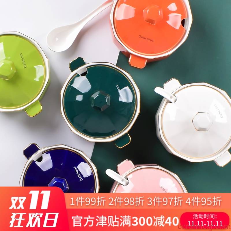 Large household with cover as the ceramic flavor northern chili oil seasoning sugar pot salt shaker individual kitchen