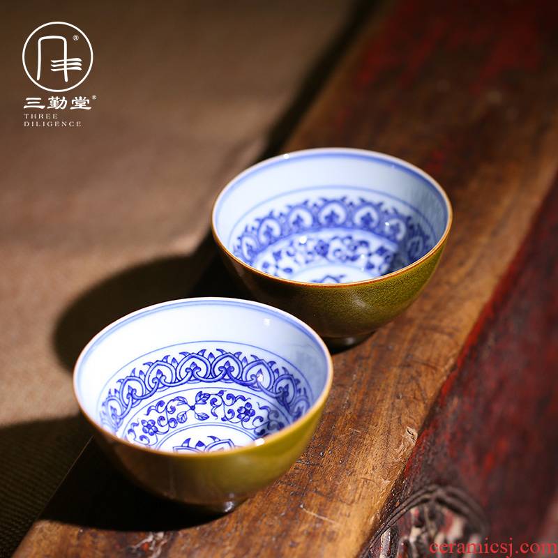 Three frequently hall hand - made master cup tea terms of blue and white porcelain glaze sample tea cup kung fu tea TZS323 ceramic cup