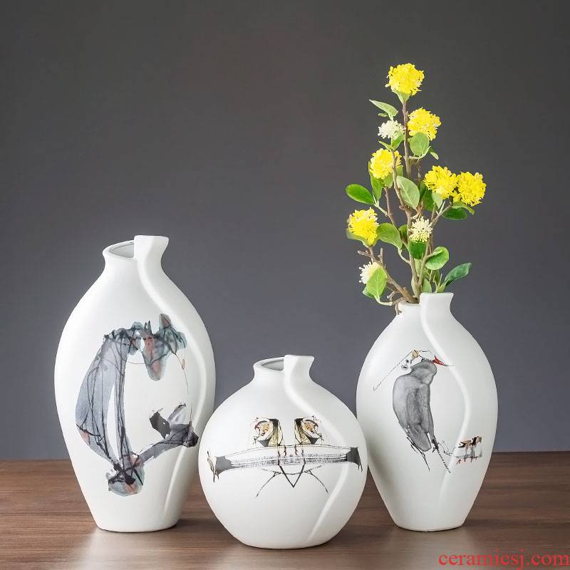 Vase furnishing articles sitting room flower arranging jingdezhen China creative wind white hand - made desktop porcelain contracted household decoration