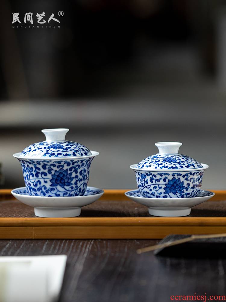 Hand - made tureen jingdezhen ceramic cups three bowl of blue and white only large white porcelain is not new one the individual cups