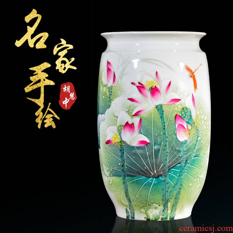 Jingdezhen ceramic hand - made sitting room rich ancient frame study Chinese flower arranging lotus rhyme vase household decorative crafts