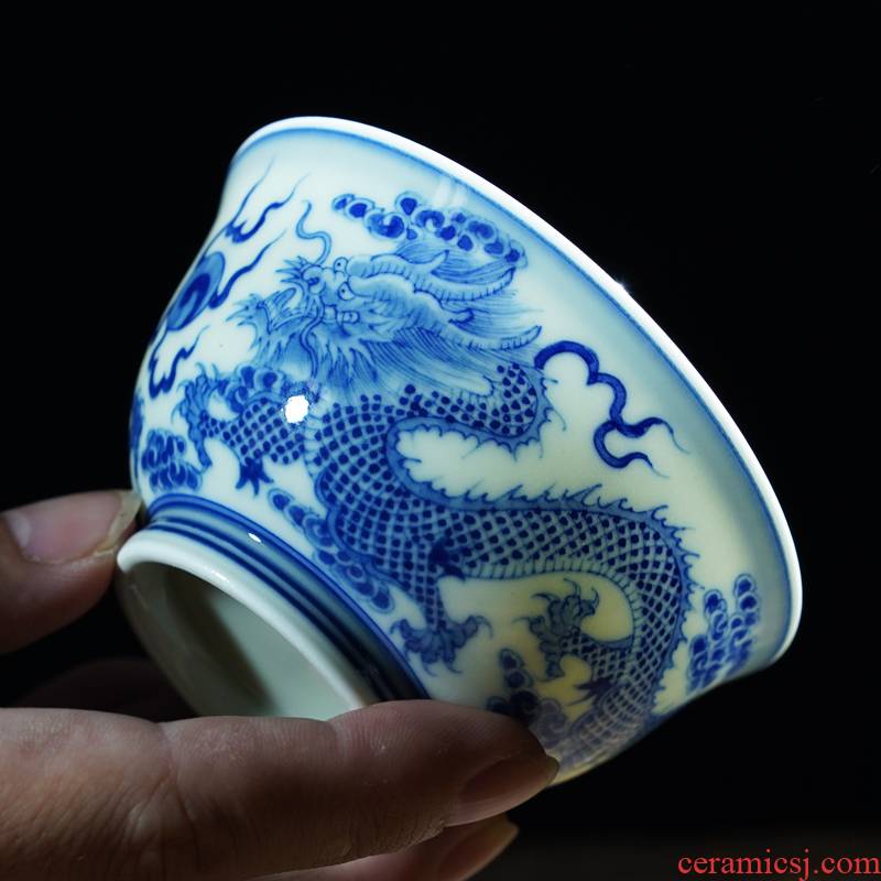 The Fire master of blue and white porcelain cup one thousand single cup for cup set a pair of hand draw high - end jingdezhen ceramic kung fu tea cups