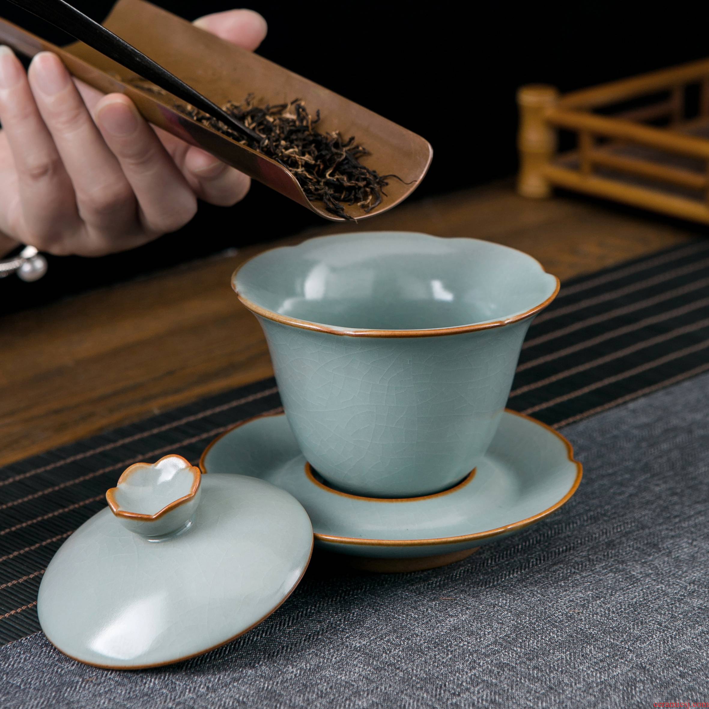 Jingdezhen ceramic kung fu tea set to open three tureen teacup only a single piece of your up is not large tea bowl
