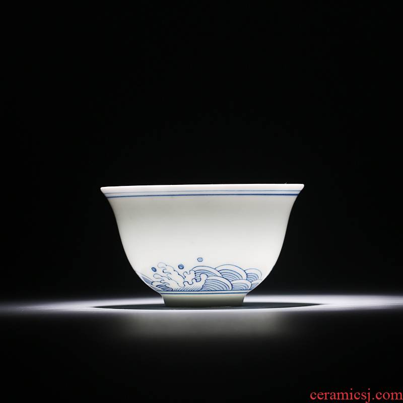 The Fire master cup one thousand cups of jingdezhen blue and white ceramics kung fu tea set manual hand - made single cups of tea cups