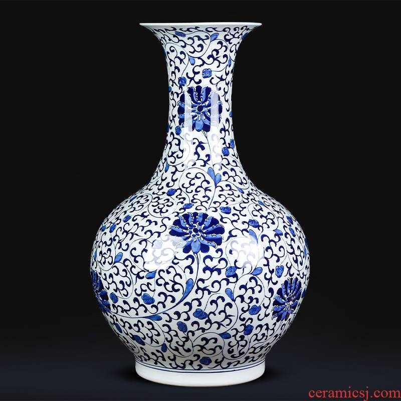 Hand made lotus pattern of blue and white porcelain of jingdezhen ceramics large ground vase sitting room adornment of Chinese style household furnishing articles
