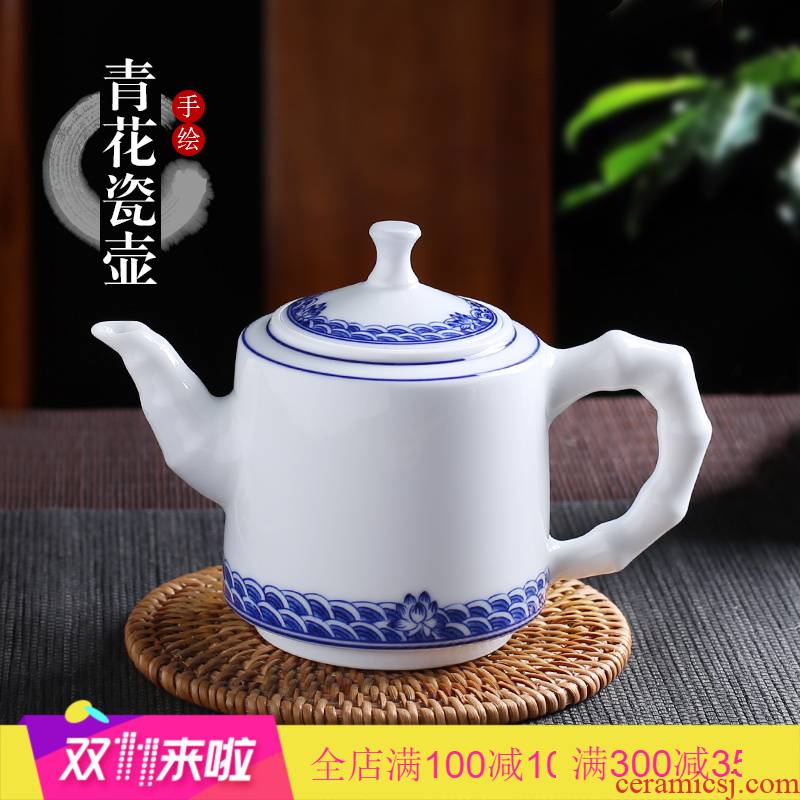 The Poly real view jingdezhen ceramic teapot teacup hand - made Chinese style blue and white porcelain filtering water lotus kung fu tea mercifully