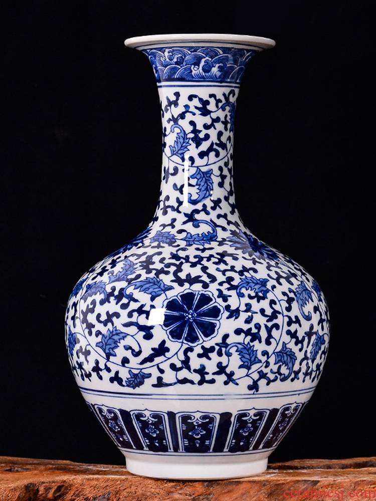 Jingdezhen blue and white porcelain ceramic vase archaize large flower arranging Chinese style living room TV ark, furnishing articles home decoration
