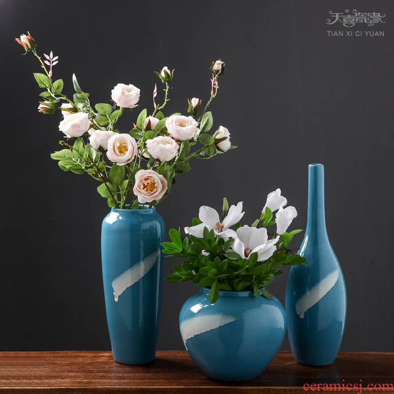 I and contracted Mediterranean ceramic vase of dry flower arranging creative living room desktop small pure and fresh and furnishing articles ornaments