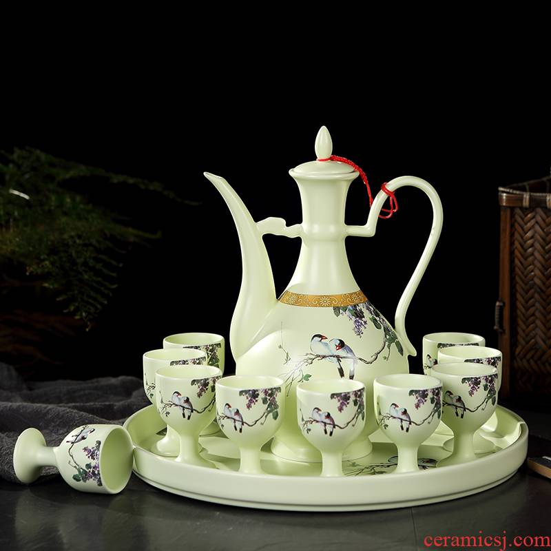 Jingdezhen wine suits for antique Chinese style household ceramic jar of wine and rice wine liquor cup wine creative points