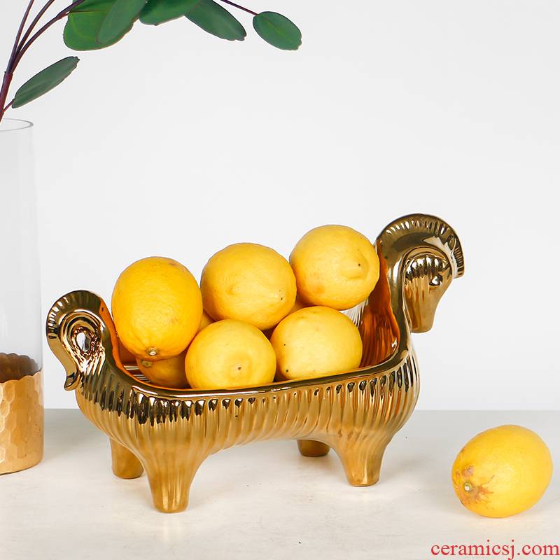 European gold plated ceramic pony receive plate snack tray was modern home sitting room table creative compote