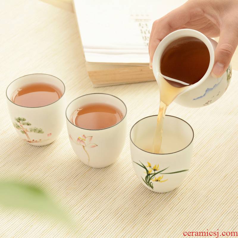 Dehua white porcelain hand - made ceramic cups kung fu tea set suit household large thin foetus sample tea cup master cup single CPU