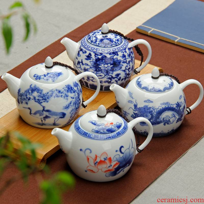 Ceramic teapot jingdezhen blue and white porcelain little teapot kung fu tea set single pot of 280 ml high white CiHu household pot