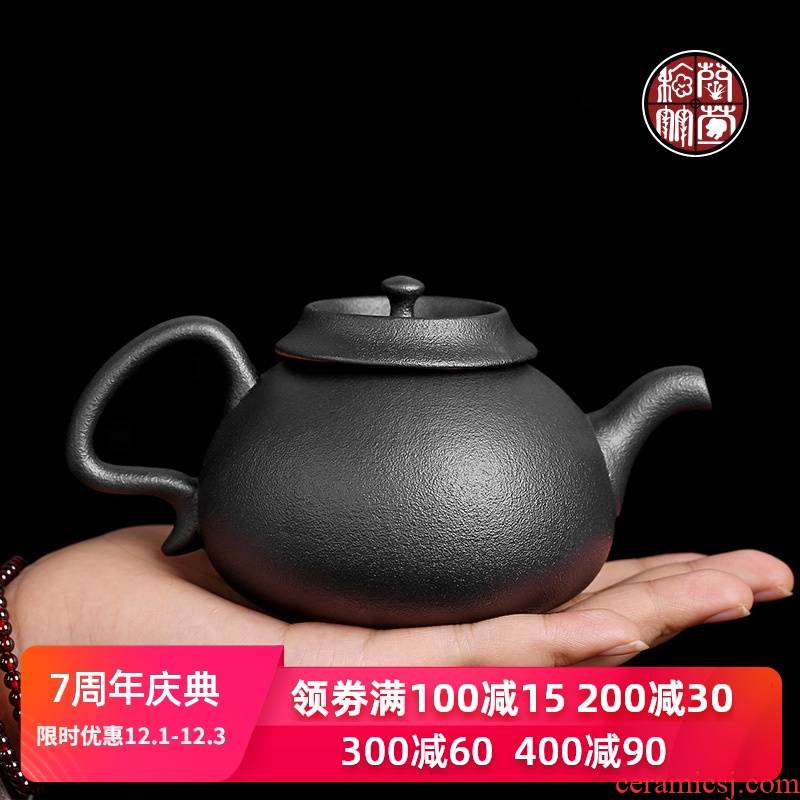 By patterns from the teapot of black single pot of household ceramic tea set a single Japanese restore ancient ways the teapot