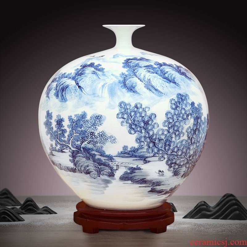 To hand - made porcelain industry of jingdezhen ceramic vase green flower brook hill friends pomegranate bottles