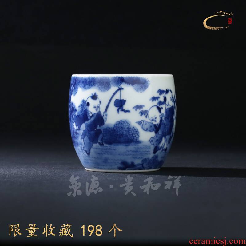 Jingdezhen blue and white merrily merrily and cheung kung fu tea cups cup pure manual master cup single CPU hand - made sample tea cup