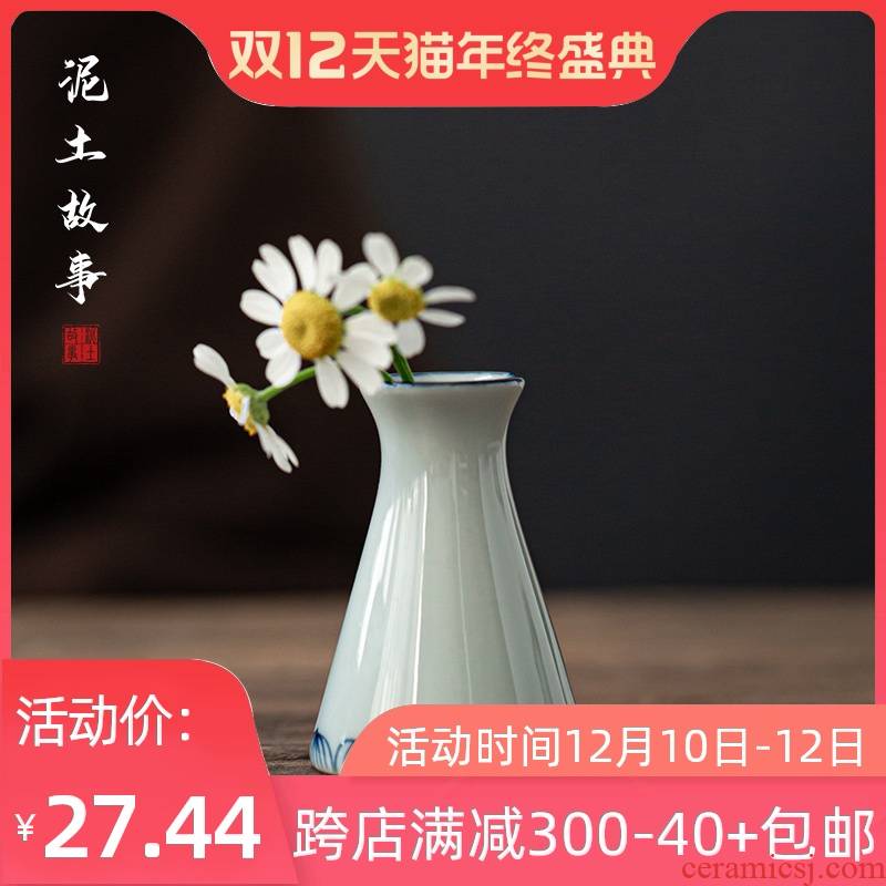 Jingdezhen ceramic antique hand - made mini blue floret bottle rich ancient frame furnishing articles flower creative household act the role ofing is tasted