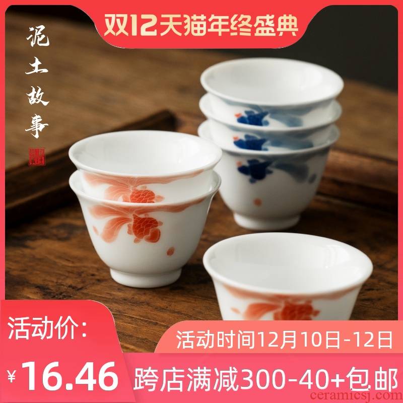 Jingdezhen pastel pure hand - made fish play under the glaze color master sample tea cup by hand cups of pu - erh tea sample tea cup single CPU