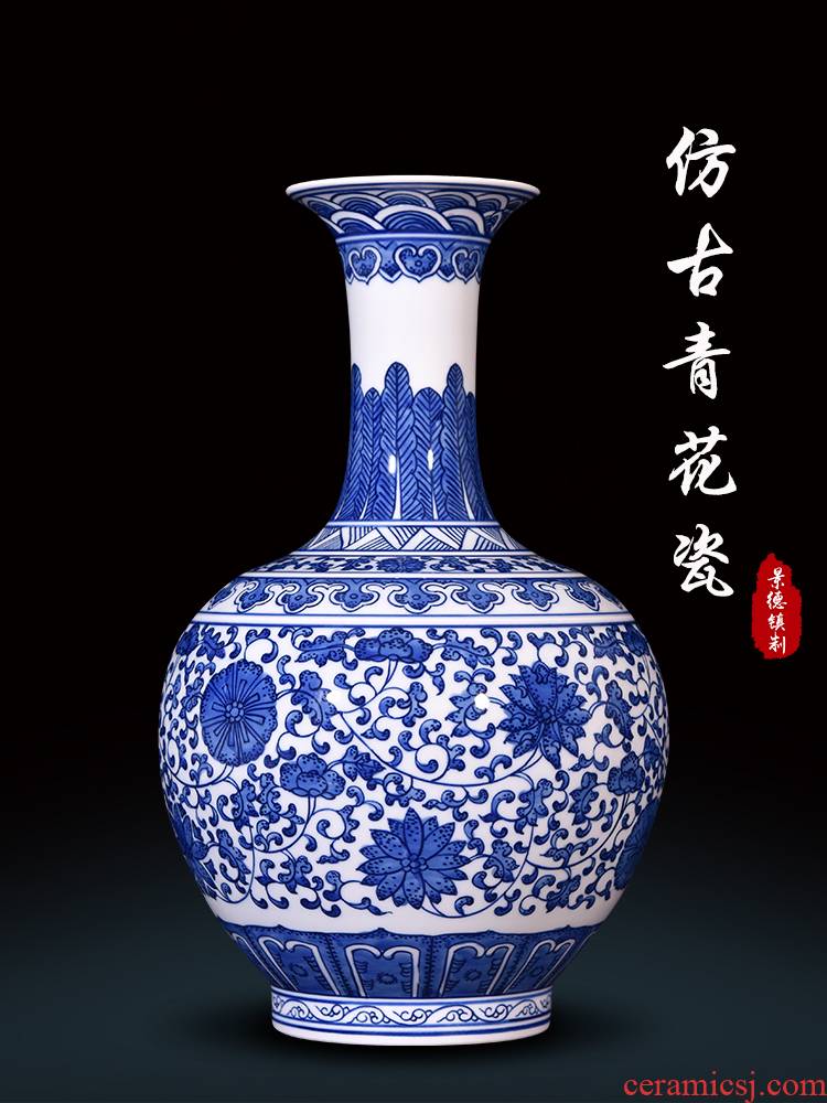 Blue and white porcelain of jingdezhen ceramics hand - made antique vases, flower arranging the sitting room of Chinese style household adornment TV ark, furnishing articles