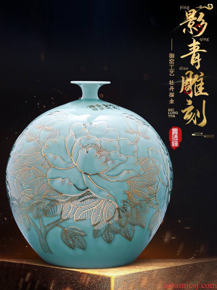 The Master of jingdezhen ceramics hand - made blue glaze vase Chinese style home furnishing articles of TV ark, wine sitting room adornment