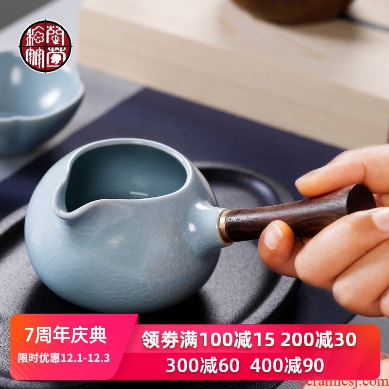 Your up ceramic fair with wooden handle, a cup of tea sea side Your porcelain and glass of kung fu tea tea is no means for