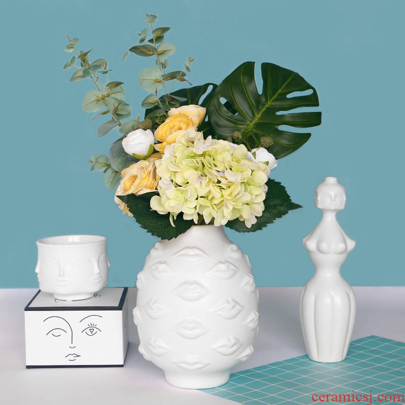 Nordic Muse face ceramic vase lips the sitting room is contracted fashion creative flower arranging character ornaments furnishing articles