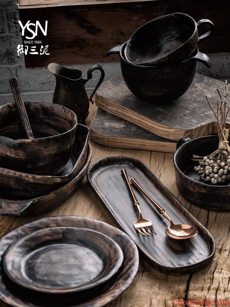 Royal three thick mud earthenware bowl disc feeder retro black mud tableware tableware dishes checking out creative move