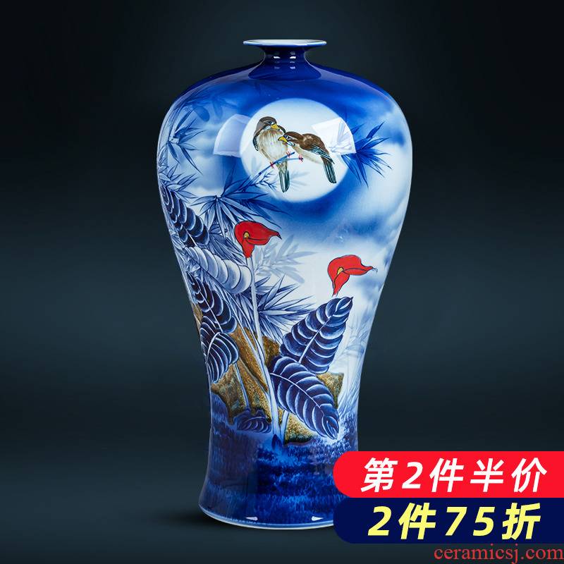 Jingdezhen blue and white porcelain vase hand - made large name plum bottle of the sitting room of Chinese style household ceramics exhibition hall decoration furnishing articles