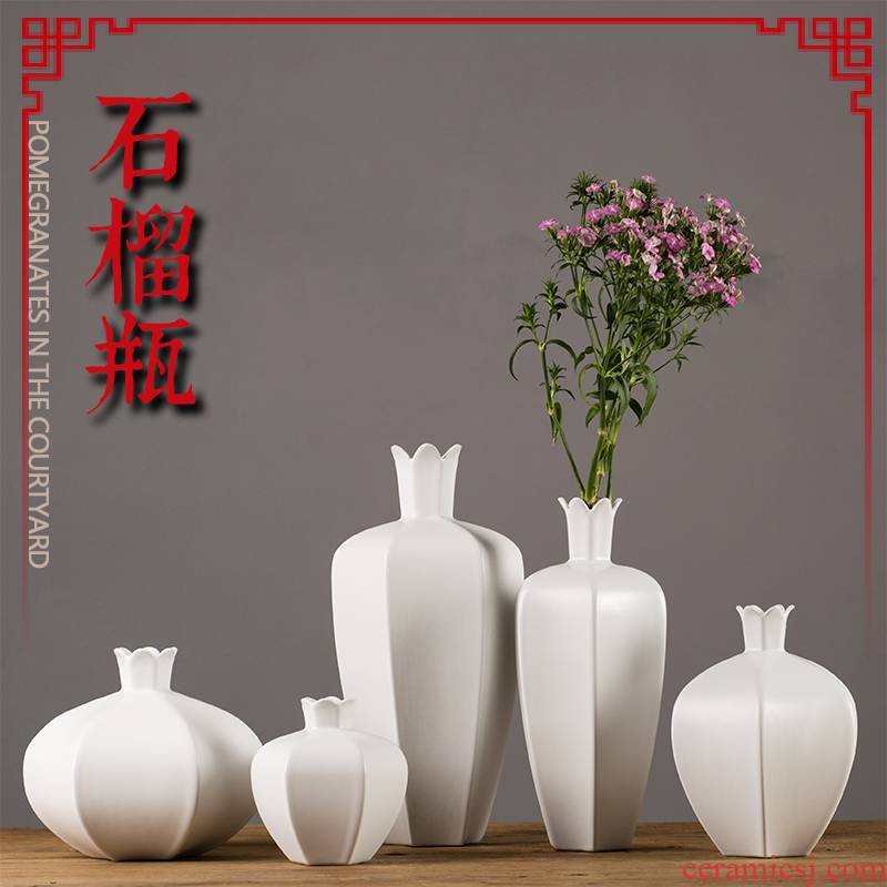 Jingdezhen ceramic vase home sitting room creative arts dried flower flower arranging flowers, tea table, European - style decorative furnishing articles