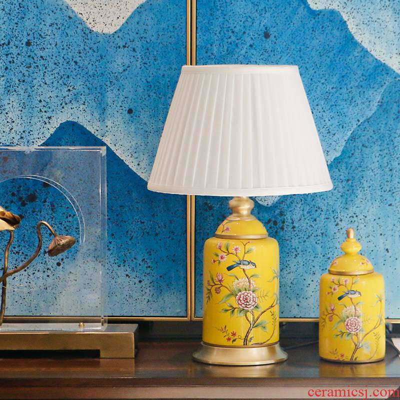 American pastoral bedroom nightstand furnishing articles creative study of new Chinese style living room full of copper decoration painting of flowers and ceramic lamp