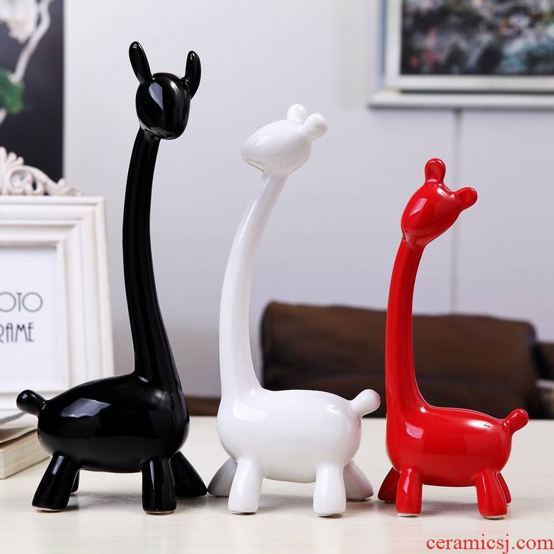 O6 modern creative household soft adornment sitting room place, three new wine ceramic decoration arts and crafts