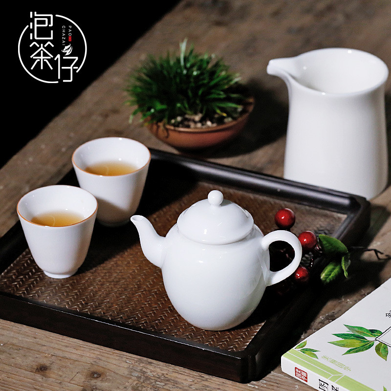 White jade porcelain small teapot tea piglet oil kung fu tea set high White porcelain single pot of a single tea home filtration