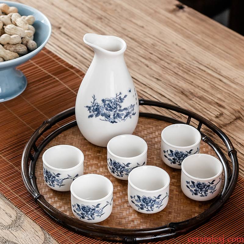 Hui shi traditional ceramic wine glasses suit household drinking rice wine liquor cup archaize points clear hip fine wine