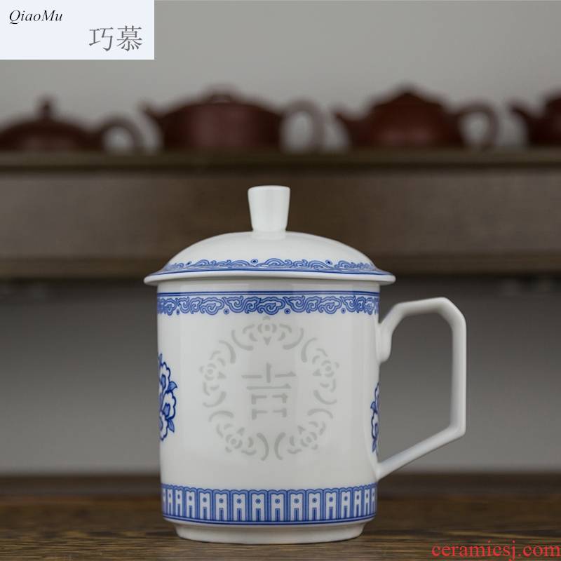 Qiao mu package mail jingdezhen ceramic cups with cover tea cup office cup meeting water cup blue and white hollow out porcelain tea set