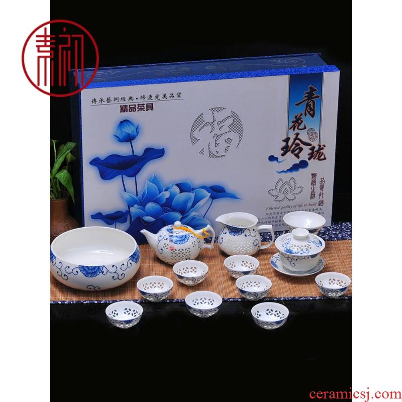 Jingdezhen porcelain and exquisite hollow ceramic kung fu tea set contracted a whole set of ipads China cups gift box
