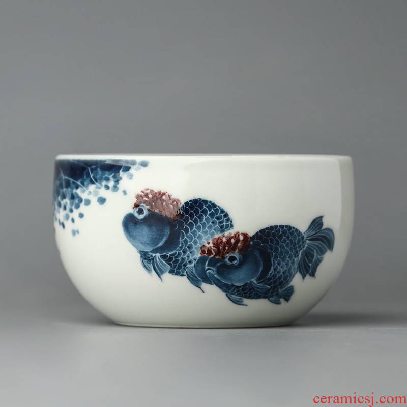 Jingdezhen blue and white youligong master cup sample tea cup single cup pure manual Lin Yuehong hand - made goldfish kung fu tea cups