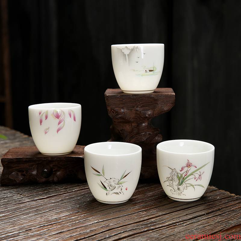 Suet jade porcelain sample tea cup kung fu tea masters cup of household ceramic cups personal little single cup tea light aloes cup