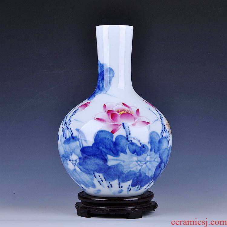 Mesa of jingdezhen ceramic vase famous hand - made porcelain household act the role ofing is tasted modern flower, adornment is placed