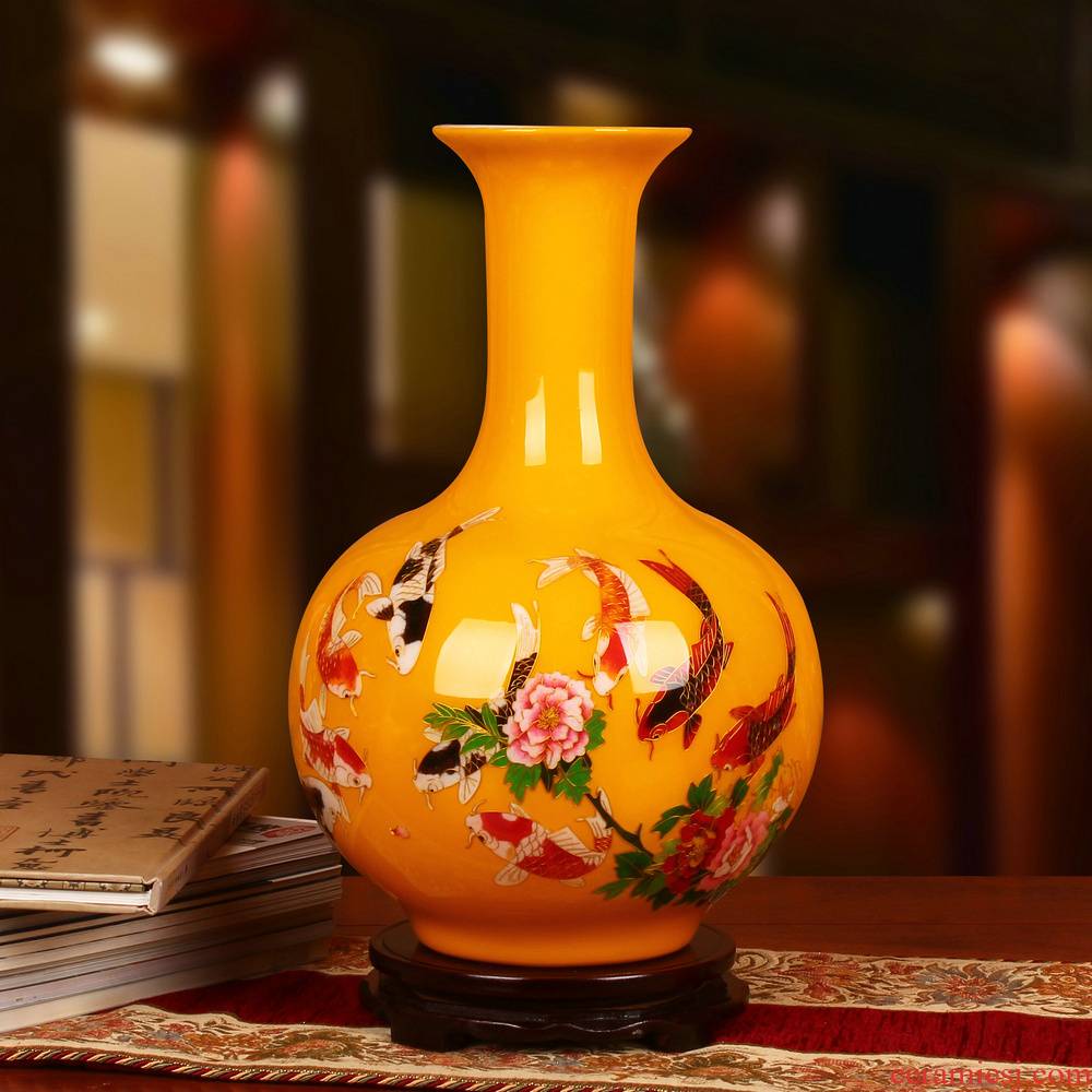 Jingdezhen high - grade straw yellow vase vase modern Chinese style household adornment is placed more than fish every year