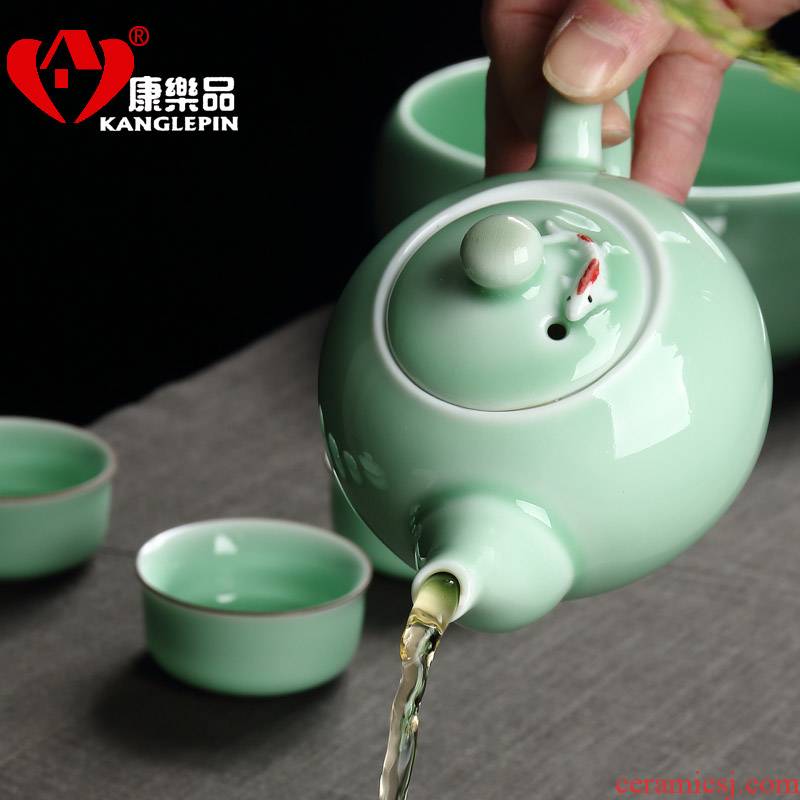 Recreational product household celadon single porcelain teapot kung fu tea tea tea set ceramic pot fish capacity of 270 ml