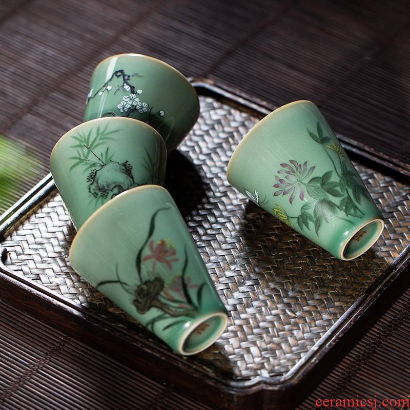 The Owl up jingdezhen tea kungfu teacups hand - made by patterns name plum green, small sample tea cup four suits for