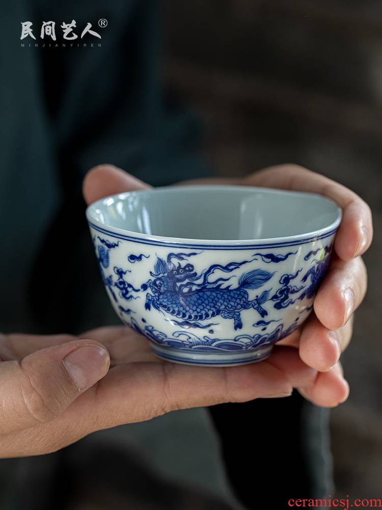 All hand hand draw blue and white kung fu master cup of jingdezhen ceramic sample tea cup cup single cup bowl is pure manual