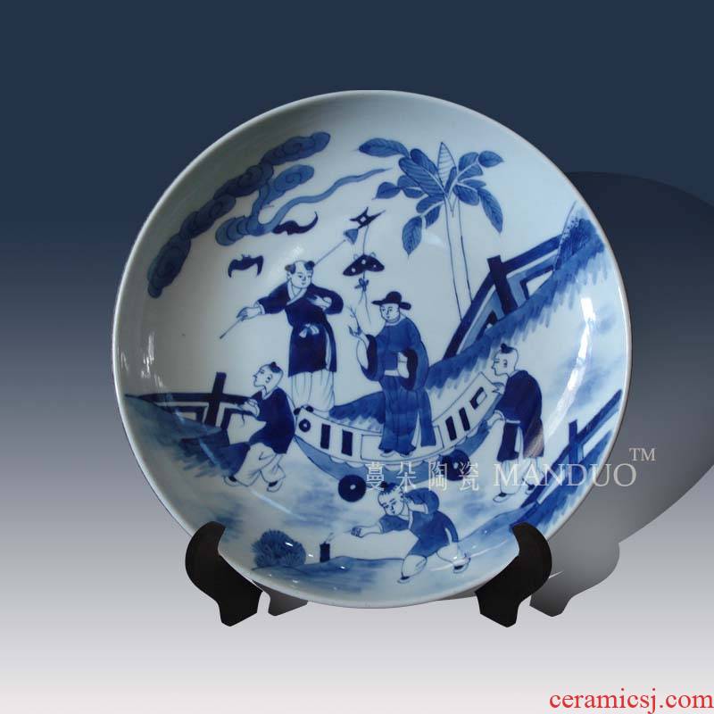 Jingdezhen blue and white porcelain furnishing articles in the the qing dynasty kangxi tong qu cross characters classic hand - drawn porcelain furnishing articles