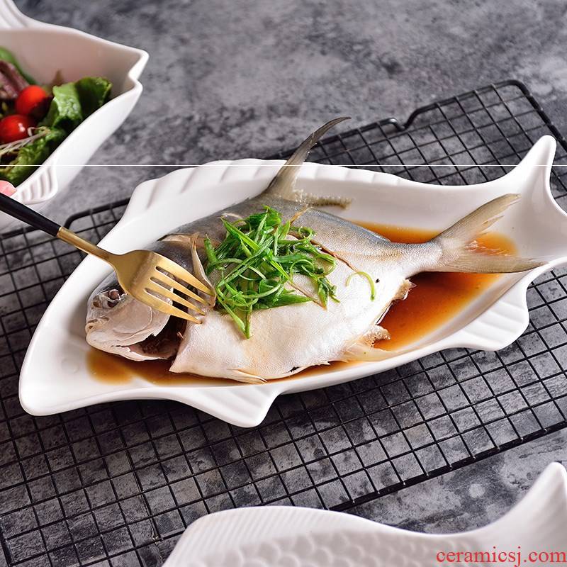 Pure white ceramic steamed fish fish dish dish dish creative dishes web celebrity large food fish plates Pure Nordic network