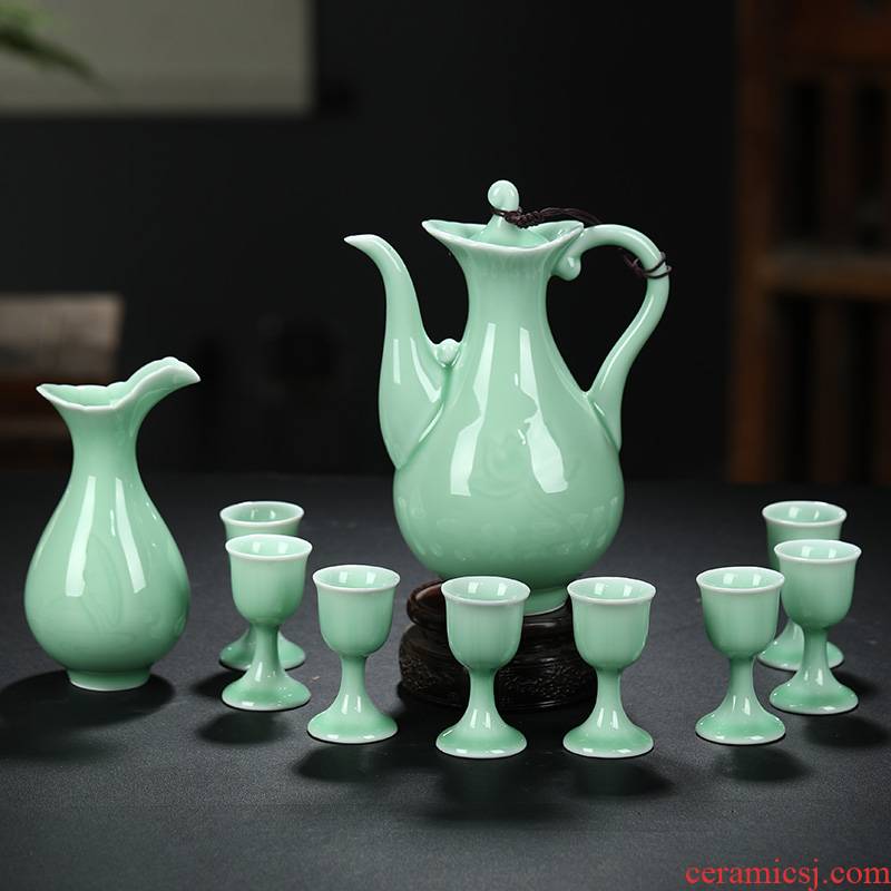 Celadon archaize portion wine suits for Chinese style household ceramics glass wine cup of wine wine jar of small a small handleless wine cup