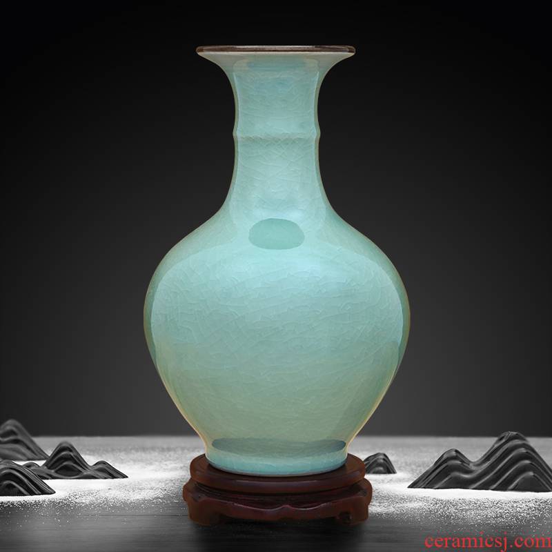 Pea green vase of crack to industry