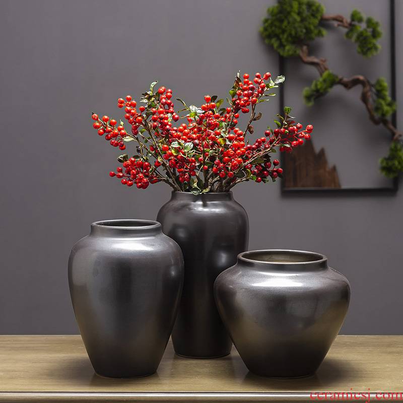 Ceramic coarse pottery retro black pottery vase furnishing articles sitting room of black silver willow landing large Holly dried flowers flower arrangement