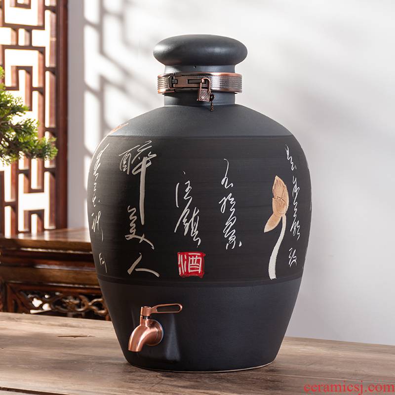 Jingdezhen ceramic jar 10 jins 20 jins 30 jins 50 kg to old household sealing liquor bottles with tap