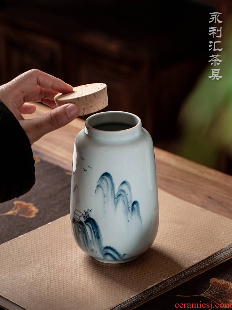 Web celebrity jingdezhen ceramic tea pot small portable light key-2 luxury hand - made aneroid restoring ancient ways of blue and white porcelain household seal pot