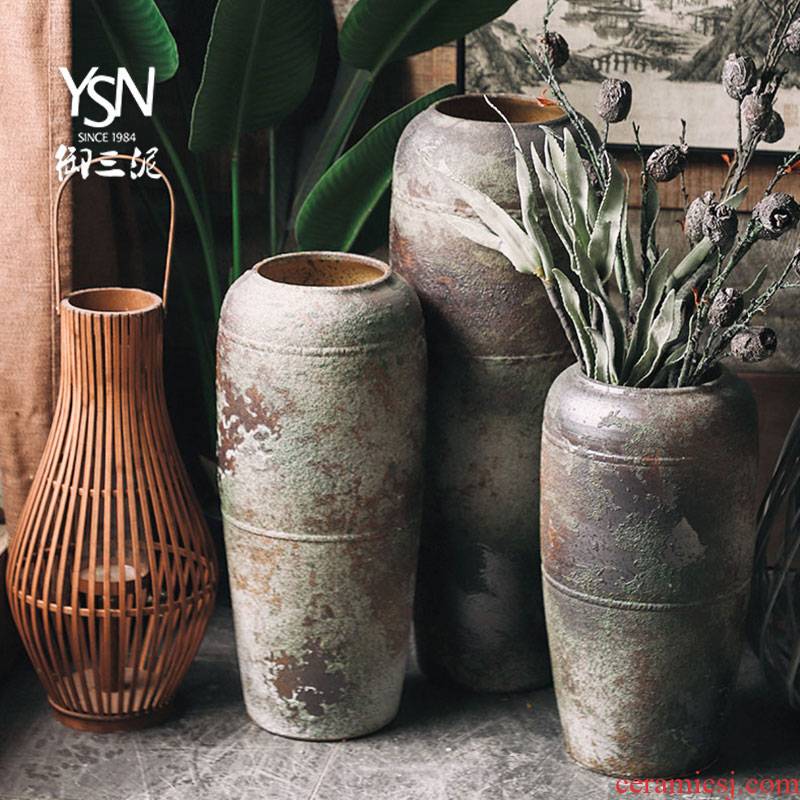 Royal three coarse pottery mud zen restoring ancient ways is the living room a study place clay ceramic vases, flower arranging dried flowers decorate the ground