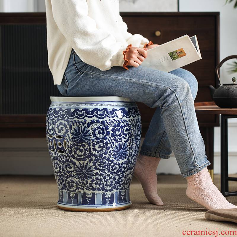 Blue and white porcelain who ceramic who is block between the new Chinese style drum who floor example soft outfit decoration furnishing articles